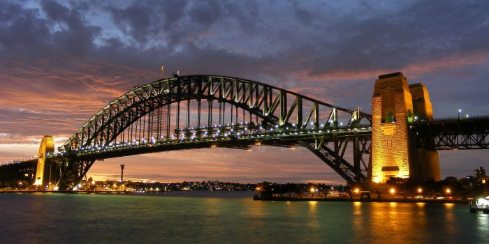 Tourist Attractions in Australia: Sydney Harbour Bridge Tourist Attractions in Australia: Sydney Harbour Bridge
